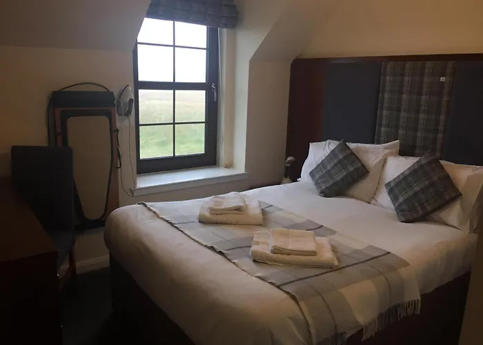 Polochar Inn