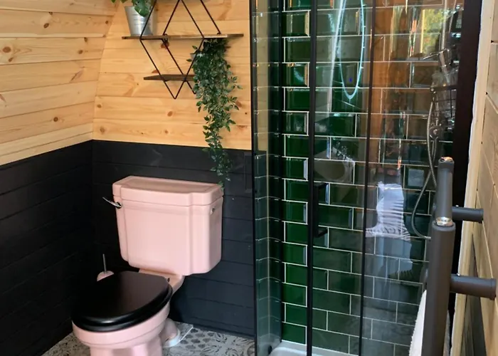 Coplow Glamping Pod & Hot Tub