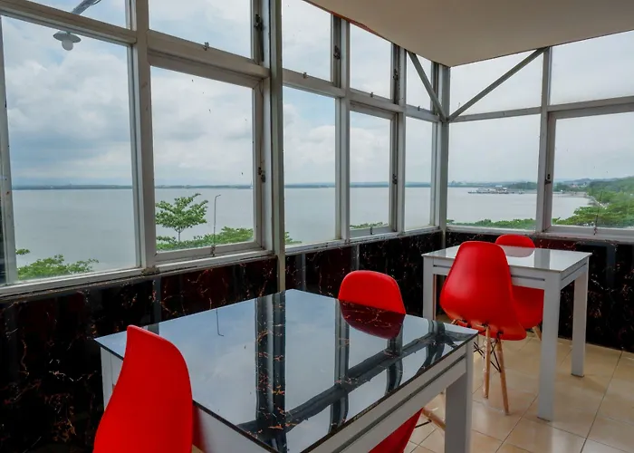 Reddoorz Near Kendari Beach 2