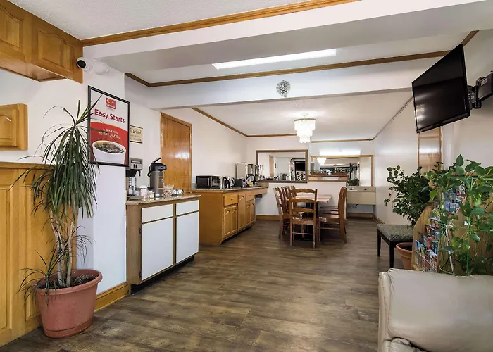 Econo Lodge Calhoun North Damascus