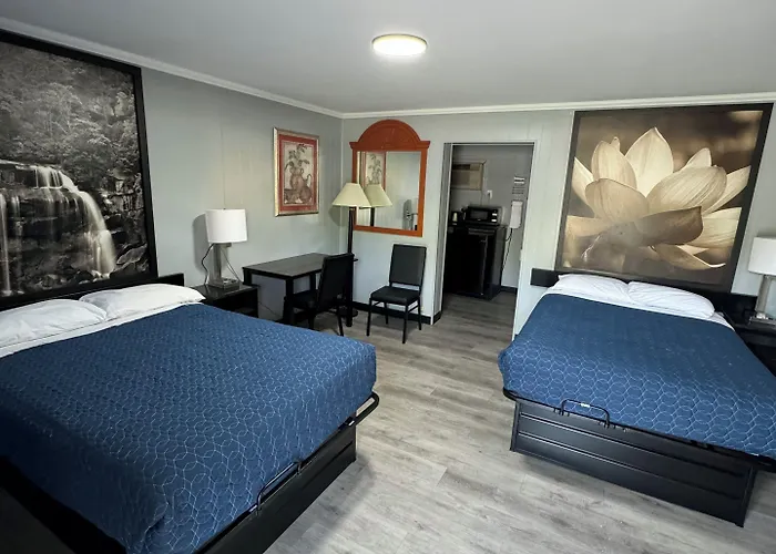 Acorn Motel