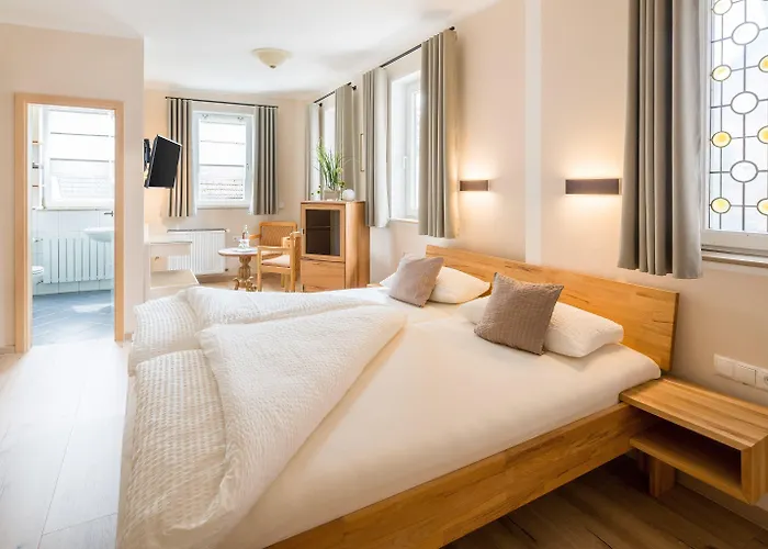 Landgasthof- Hotel Löwen