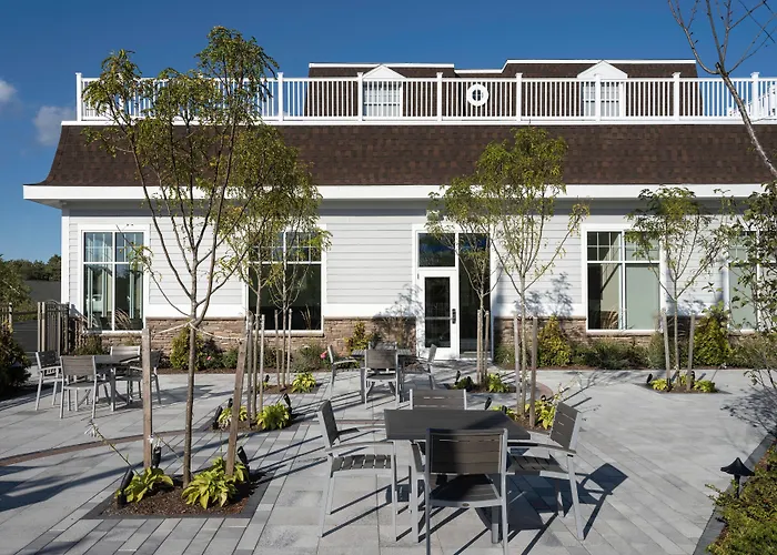 Fairfield Inn & Suites By Marriott South Kingstown Newport Area