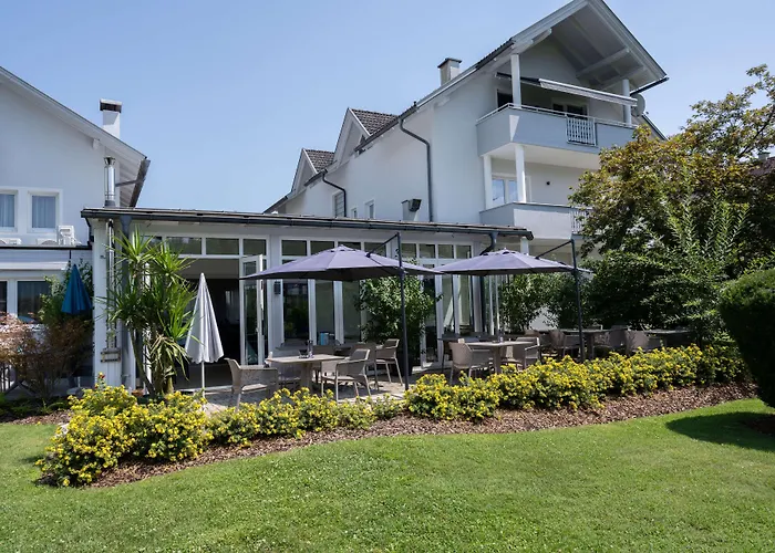 Hotel Villa Flora