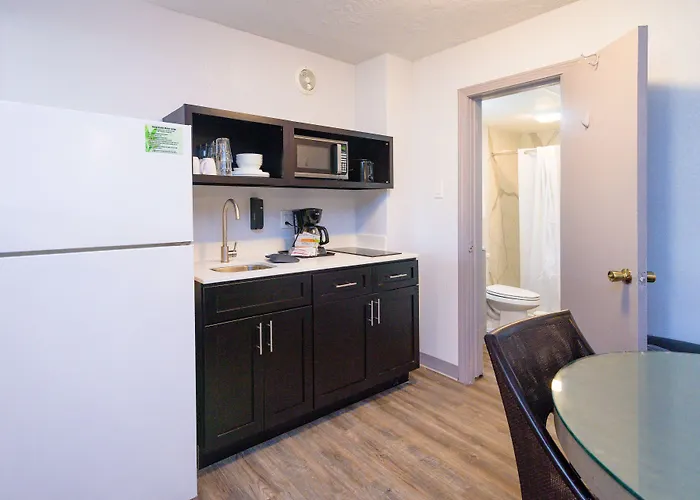 Outer Banks Motor Lodge