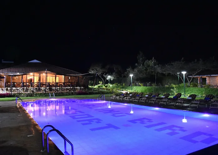 Starling Bird Resort