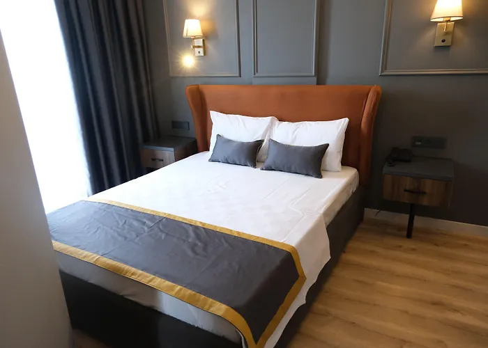 The Pearl Airport Hotel
