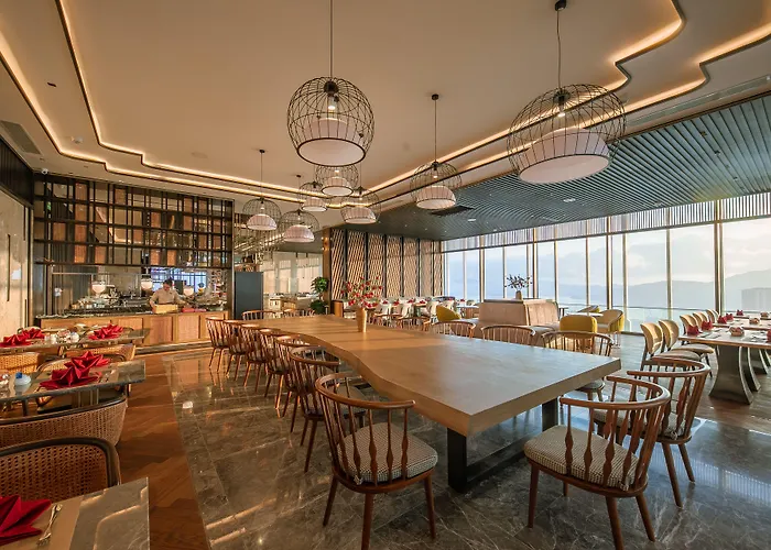 Grand Hyams Hotel - Quy Nhon Beach