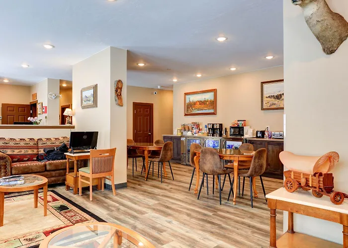 Wagon Wheel Hotel