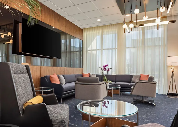 Courtyard By Marriott Bettendorf
