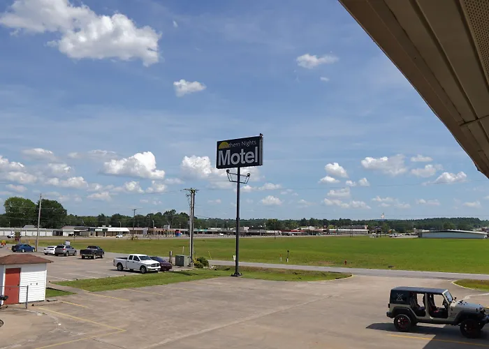 Southern Nights Motel