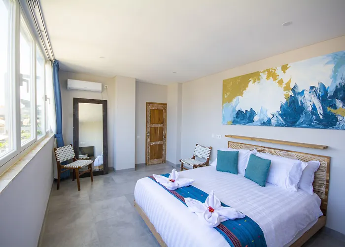 Harbour Komodo Hotel