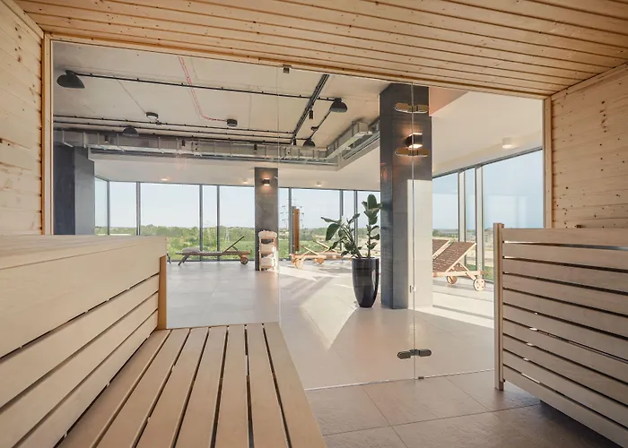 Q Hotel Plus Wroclaw Bielany