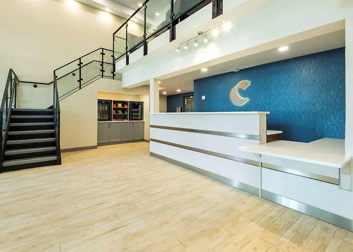 Comfort Inn & Suites