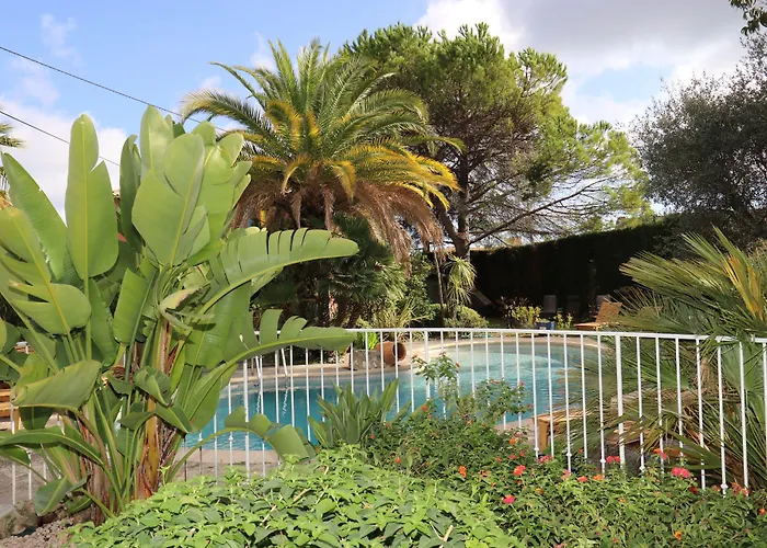 La Villa Roseraie , Hotel Familial Ouvert Toute L'Annee