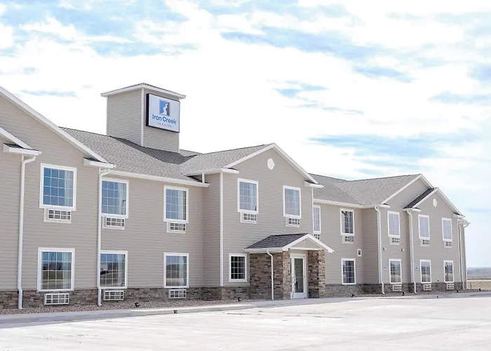 Iron Creek Inn & Suites