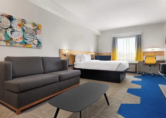 Microtel Inn & Suites By Wyndham Lachute