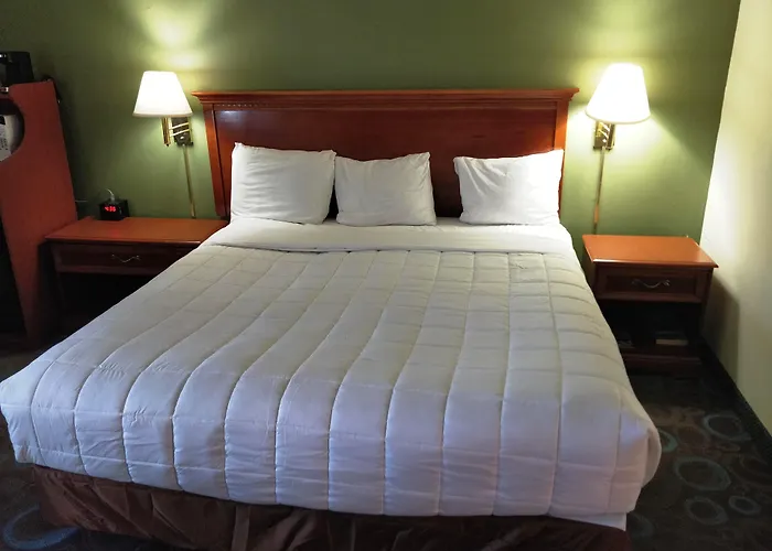 Ventura Grand Inn