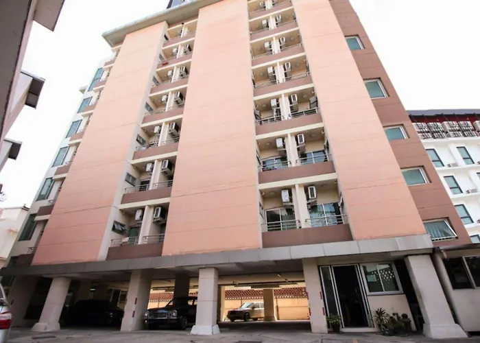 Mee Sook Hotel And Residence