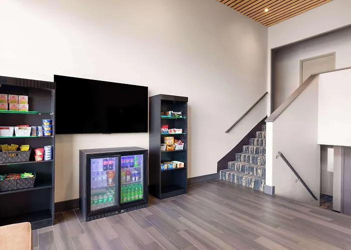 Ramada By Wyndham Studio Suites Dothan