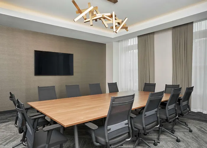 Hyatt Place Chicago Medical/University District