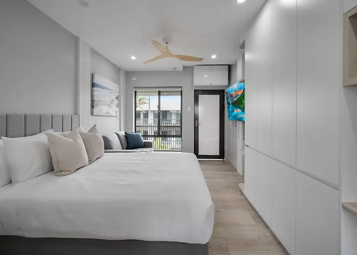 Belmoral Corporate Suites (Adults Only)