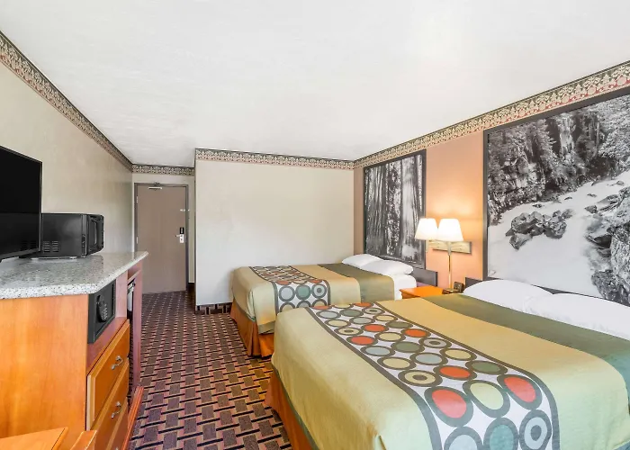 Super 8 By Wyndham Grants Pass