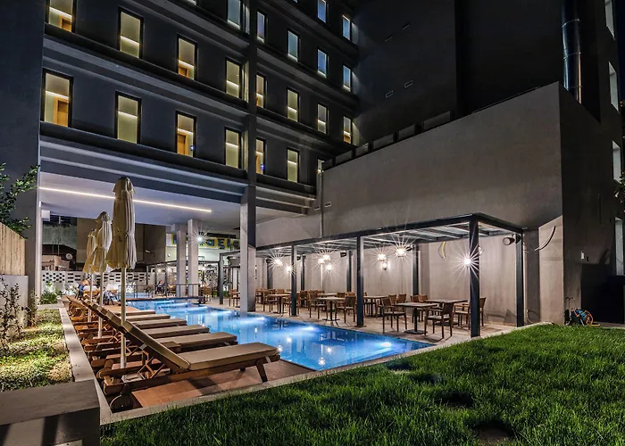 Magnes Hotel