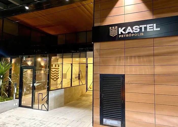 Kastel Petropolis