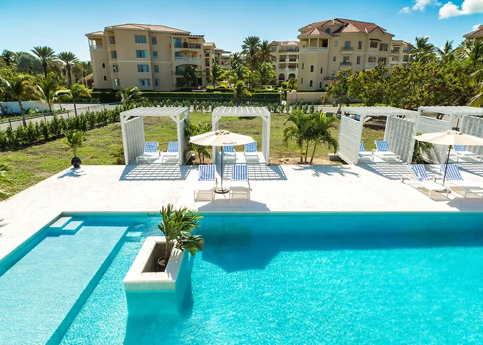 The Tides, Grace Bay