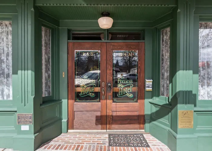 The Peerless Hotel