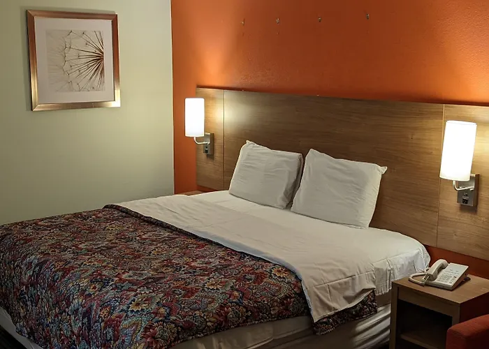 Budget Host Inn