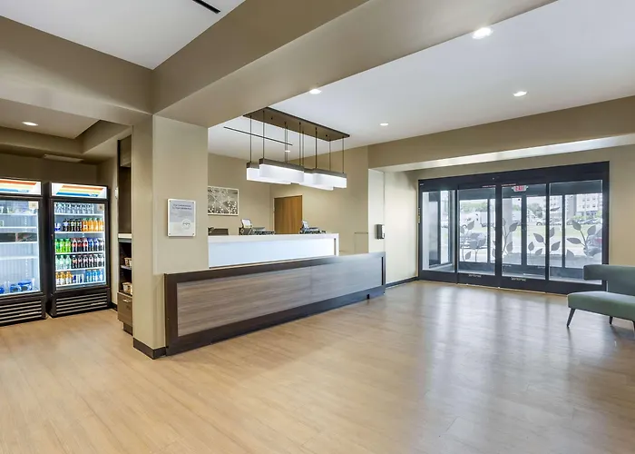 Mainstay Suites North - Central York