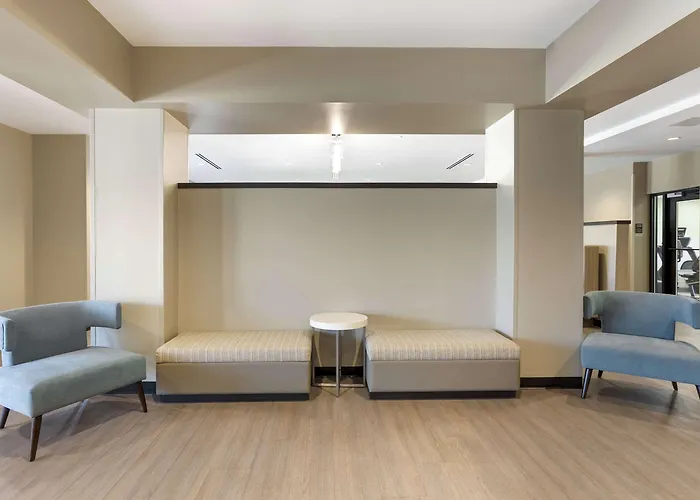 Mainstay Suites North - Central York