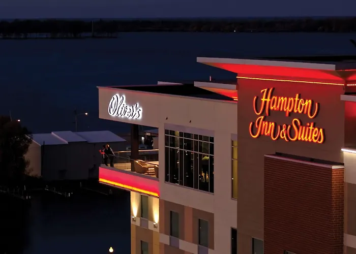 Hampton Inn & Suites Erie Bayfront