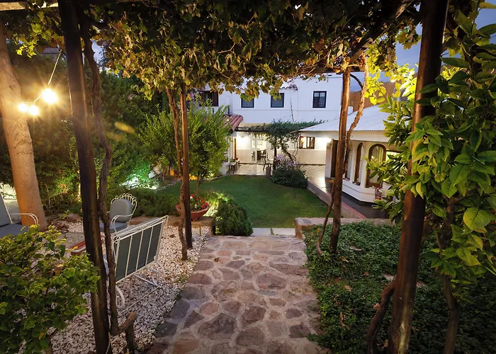 Posada De Rosas