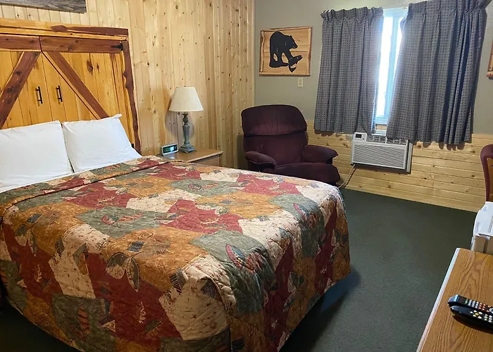 Celebrity Inn