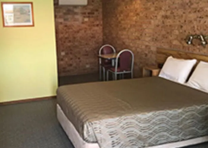 Alyn Motel