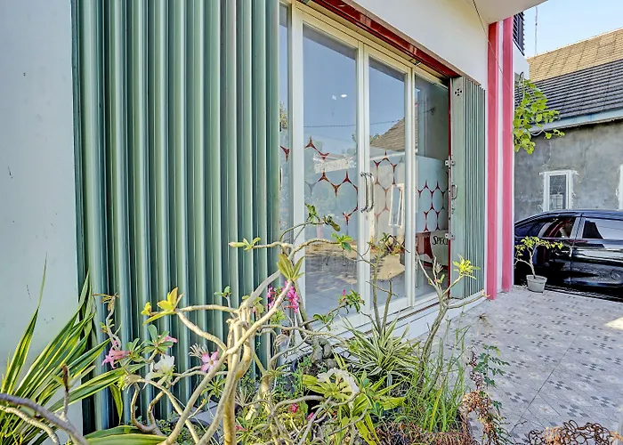 Oyo Life 91594 Bungah Residence Syariah