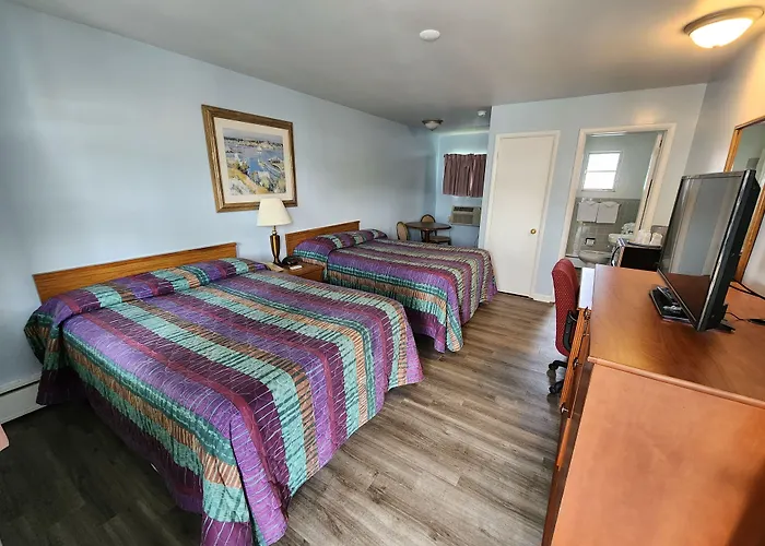 Riviera Motel