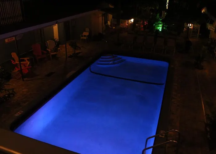 Tropicaire Resort