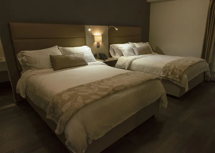 L'Aurora Inn