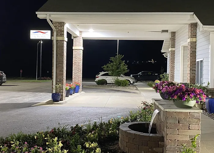 Garnett Hotel & Rv Park