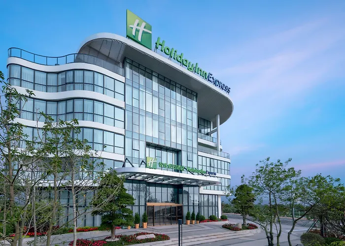 Holiday Inn Express Jiangmen Yinhu Bay By Ihg