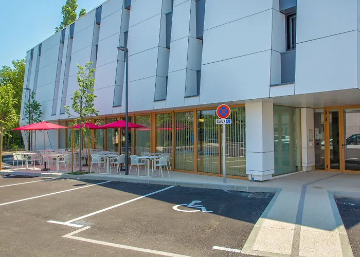 Ibis Styles Salon De Provence