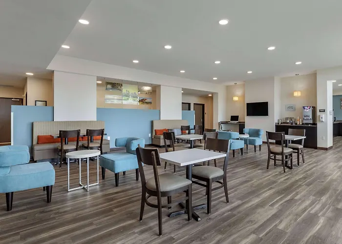 Sleep Inn & Suites Milwaukee-Franklin