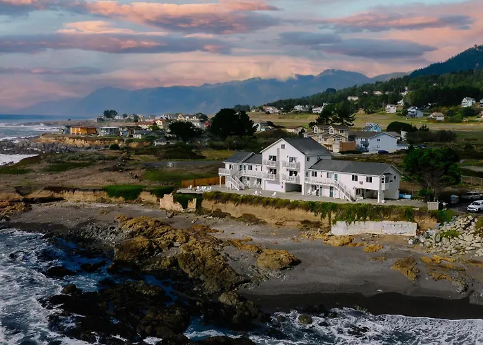 Black Sands Inn