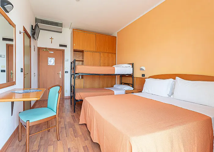 Little Hotel