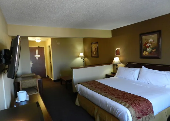 Bay Inn & Suites Troy