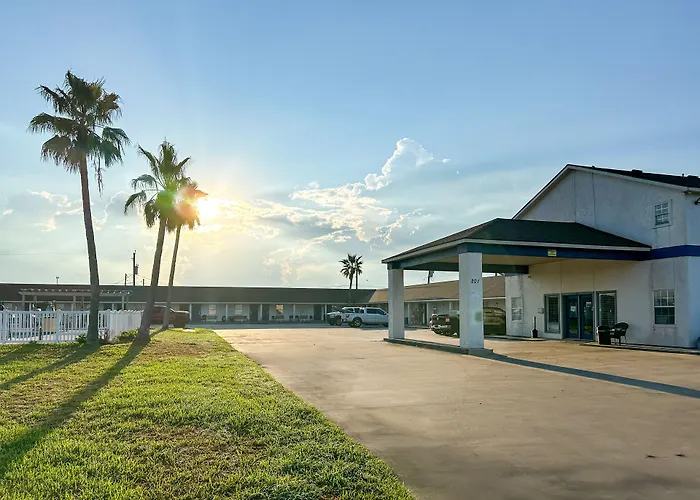 Coastal Bend At Seadrift, Motel & Rv Park